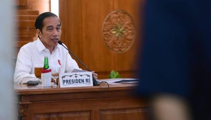 Geram, Jokowi: Saya Bisa Lakukan Reshuffle Kabinet demi Rakyat