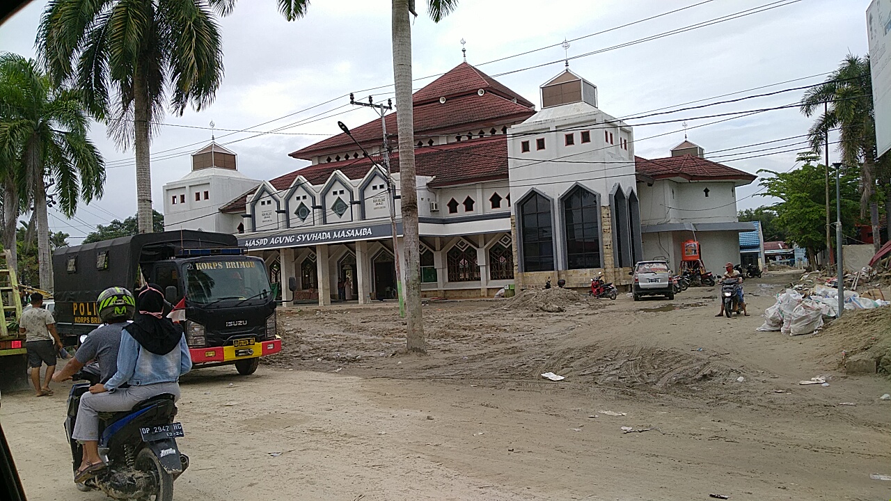 Masjid Agung Syuhada