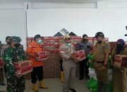 Sambangi Lokasi Banjir, Bupati Bone Serahkan Bantuan di 4 Kecamatan Bone Utara