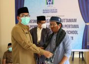 Kakan Kemenag Bone Resmikan Masjid dan Boarding School Badruttamam Cina
