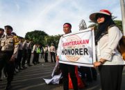 Hore! Guru Honorer Juga Dapat Bantuan Rp 600 Ribu/Bulan