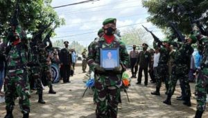 Baku Tembak dengan KKB di Papua, Prajurit TNI Kembali Gugur