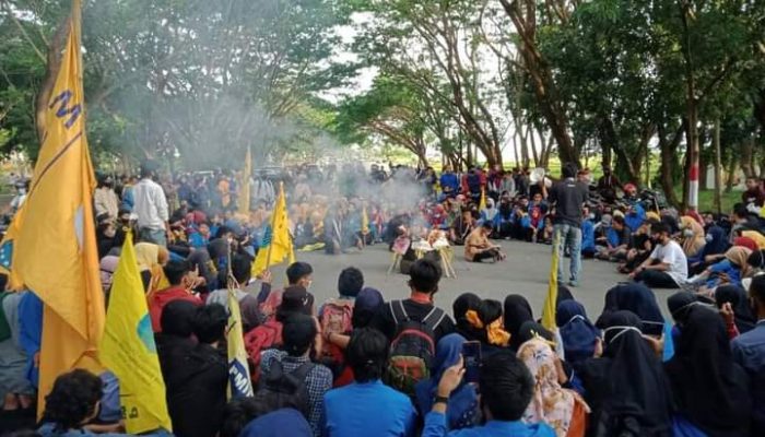 PMII Bone Nyatakan Mosi Tidak Percaya Kepada DPR RI