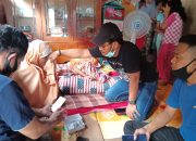 Peduli Nasib Pendidikan Bocah Aura, Pengusaha Muda Ini Berikan 1 Unit Handphone Android