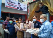 AAP Bagikan Ratusan Paket Ikan kepada Warga Bone