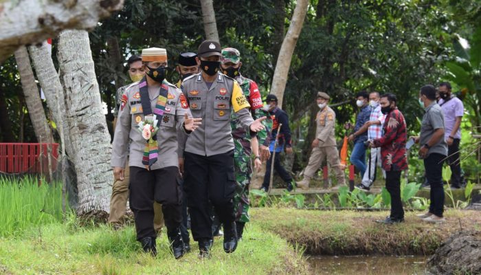 Wakapolda Sulsel Sambangi Kampung Tangguh Panyili