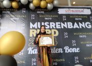 STIA Prima Bone Diganjar Award Dari Pemkab Bone