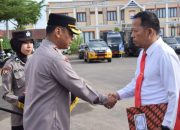 Tuntas Ungkap Kasus Pembunuhan, Kapolres Arief Doddy Ganjar Reward 13 Personel Tim Resmob Satreskrim Polres Bone