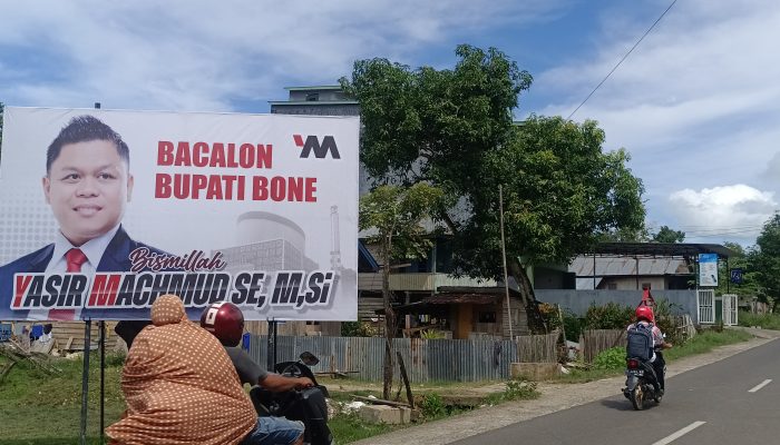 Serius Maju Calon Bupati Bone, Kader Gerindra Ini Tebar Pesona
