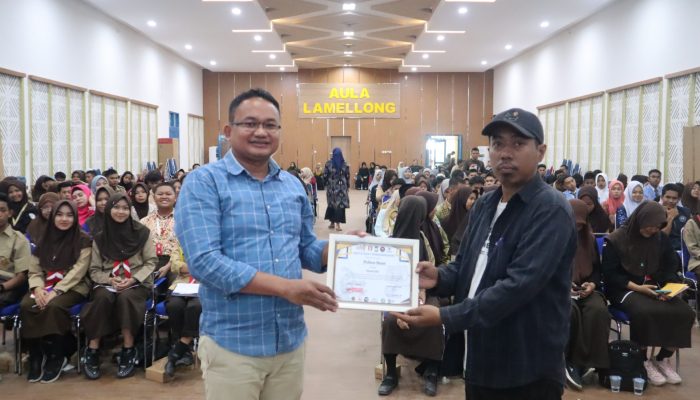 Peringati Hari Pers Nasional, Organisasi Pers di Bone Gelar Pelatihan Jurnalistik dan Lomba Menulis Berita Tingkat SMA