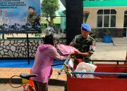 Personel Denpom XIV/1 Berbagi Keberkahan di Bulan Suci Ramadhan ke Pengguna Jalan