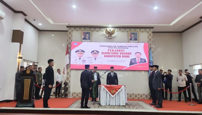Bupati Andi Asman Lantik Andi Saharuddin sebagai Penjabat Sekda Bone, Ini Pesannya !