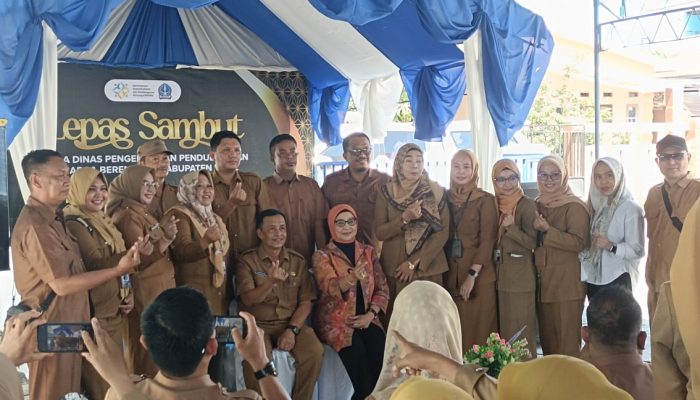 Pisah Sambut Kepala DPPKB Bone Diwarnai Isak Haru, HM Risal Kini Jabat Kadis Ketapang