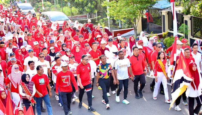Bupati Bone Pimpin Jalan Sehat Roadshow Kemerdekaan di Lapri