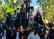 Aksi Tolak Kenaikan PBB P2 Masih Berlangsung, Pendemo Ultimatum Bupati Bone Temui Massa