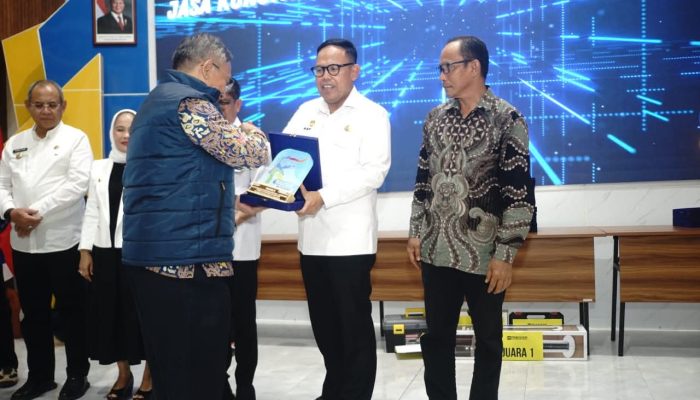 Bone Sabet Terbaik II OPD Teraktif Jasa Konstruksi se-Sulawesi, Kalah dari Soppeng