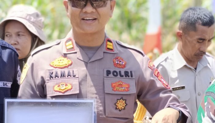 Dari Sweeping Terbalik hingga Edukasi di Sawah, Cara Humanis IPTU Kamaluddin Dekat di Hati Warga