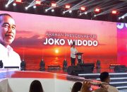 Hadir di Rakernas, Jokowi Tegaskan Siap Turun hingga Kecamatan Menangkan PSI di Pemilu 2029