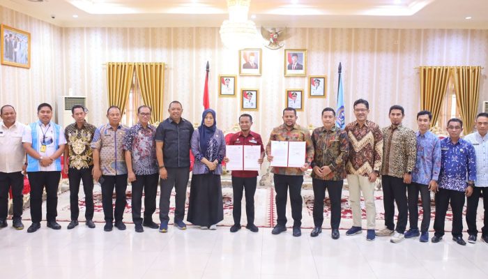 Bupati Bone Teken MoU SPAM Air Bersih Senilai Rp 200 Milar