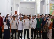 Sambut Siswa se-Kota Parepare, ITH Sosialisasi Jalur Masuk dan Bagikan Ebook “Cinta untuk Negeri”