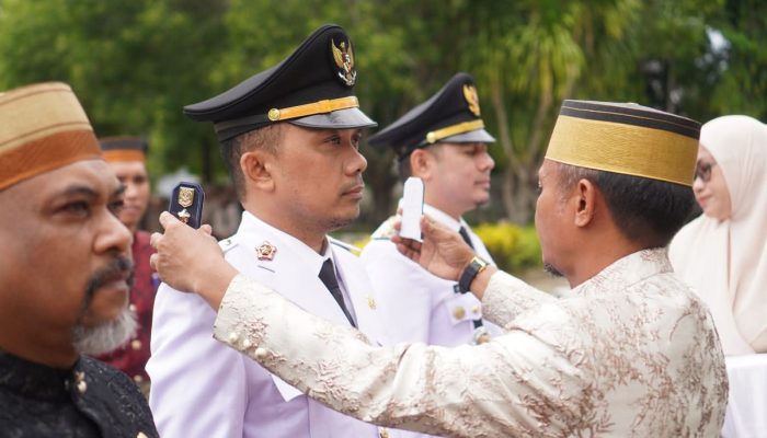Kejutan Bupati Bone Hari Pertama Dinas Pasca Lebaran, Rombak Pejabat, Non Job Kabag Umum