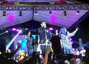 Pasha Ungu Pulang Kampung, Ribuan Warga Bone Larut dalam Magis Konser HJB 696