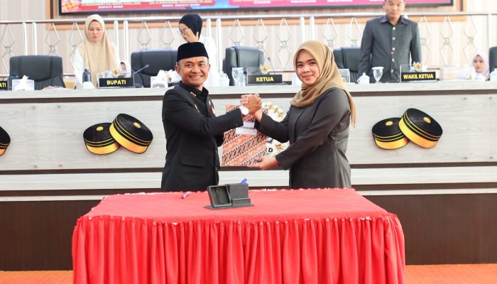 DPRD Bone Sahkan Ranperda APBD 2025 Jadi Perda